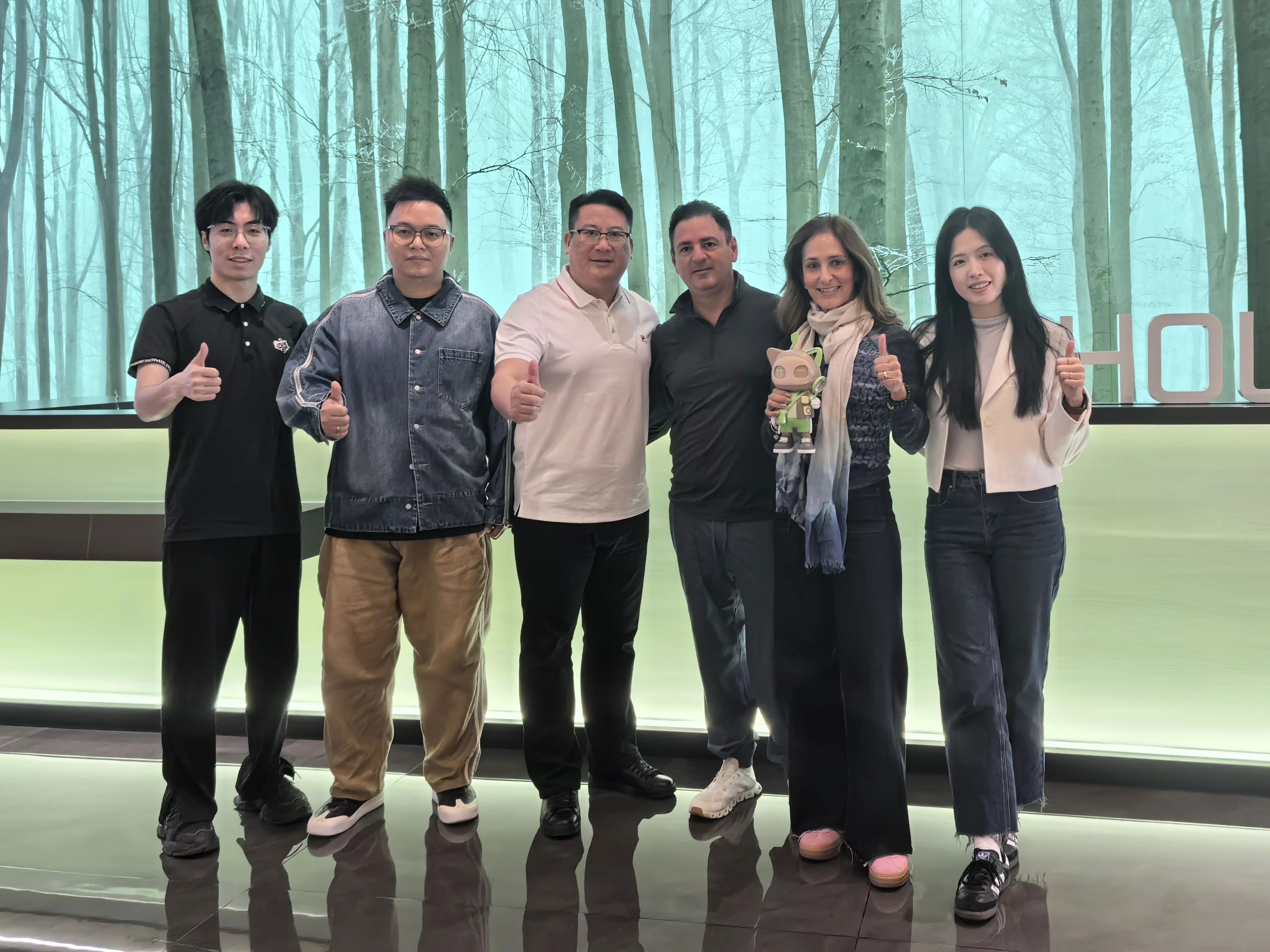 共赢全球市场 | 恒峰g22携手巴拿马Euromarket启航海外业务新征程